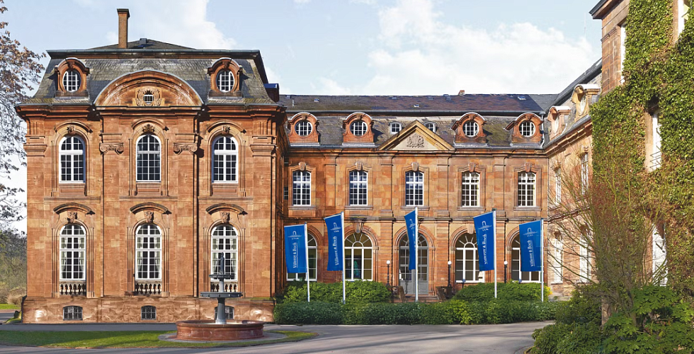  275 лет истории